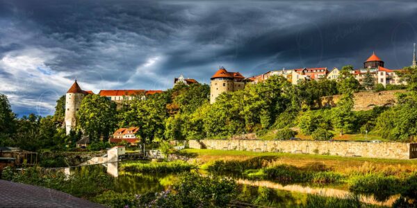 Bautzen - Die Spree überragt von der der mittelalterlichen Ortenburg